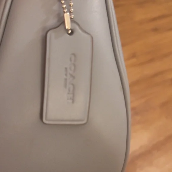 Coach Pace Baby Blue Hobo Bag Logo Strap Crosbody Silver Tone Stage Coach EUC - Picture 5 of 11